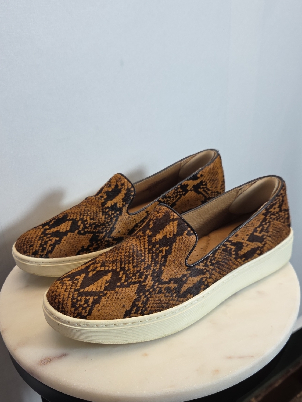 Sofft Brown Cow Hide Snake-Print Slip-On Platform Sneakers Size 8.5